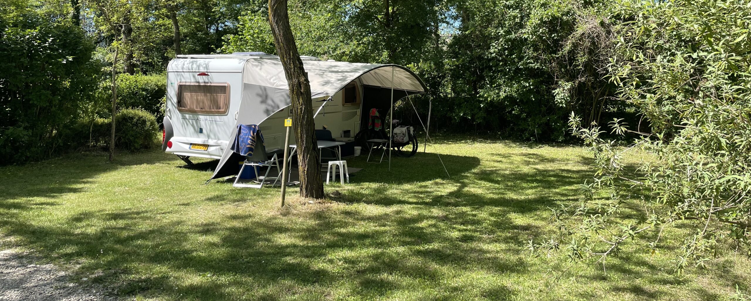 Emplacement_XXL_Camping_Nature_Spacieux_Forcalquier