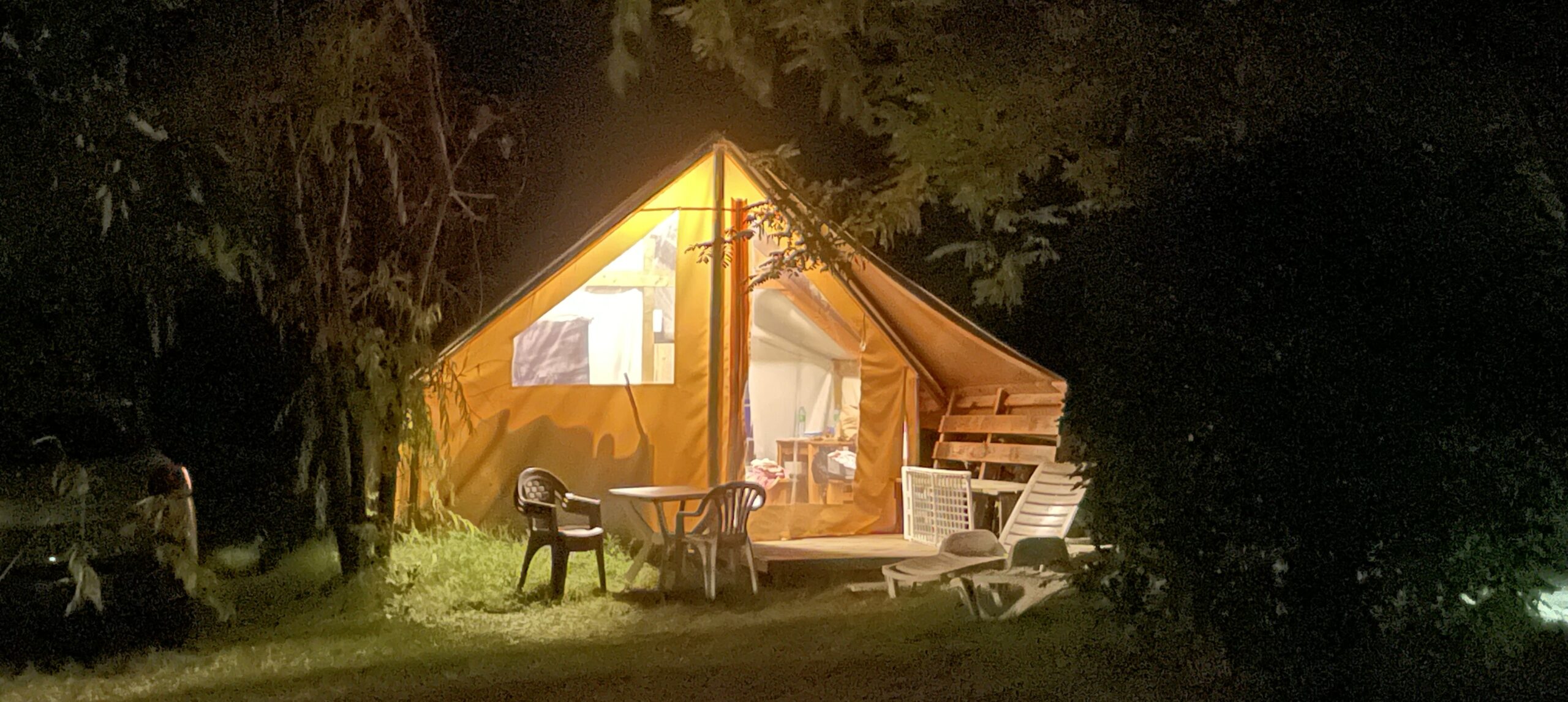 Location_Insolite_nature_Tente_Laye_Camping_Gamme_confort